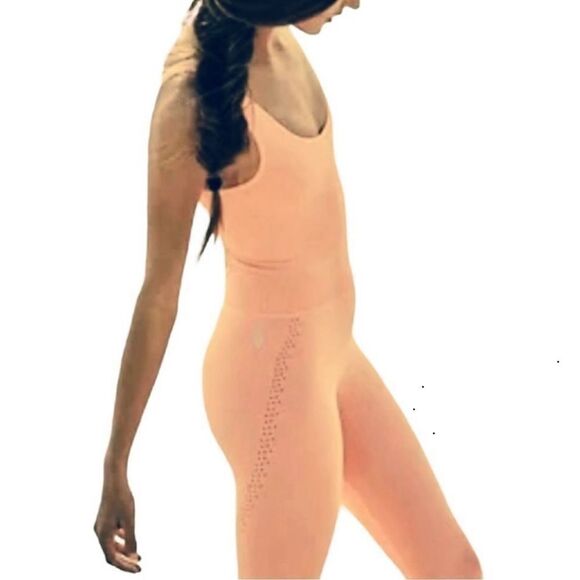 New FP Movement by Free People Good
Karma Bright Neon Orange size XS/S
And M/L - Picture 10 of 12